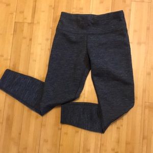 Athleta altitude tight size XSP
